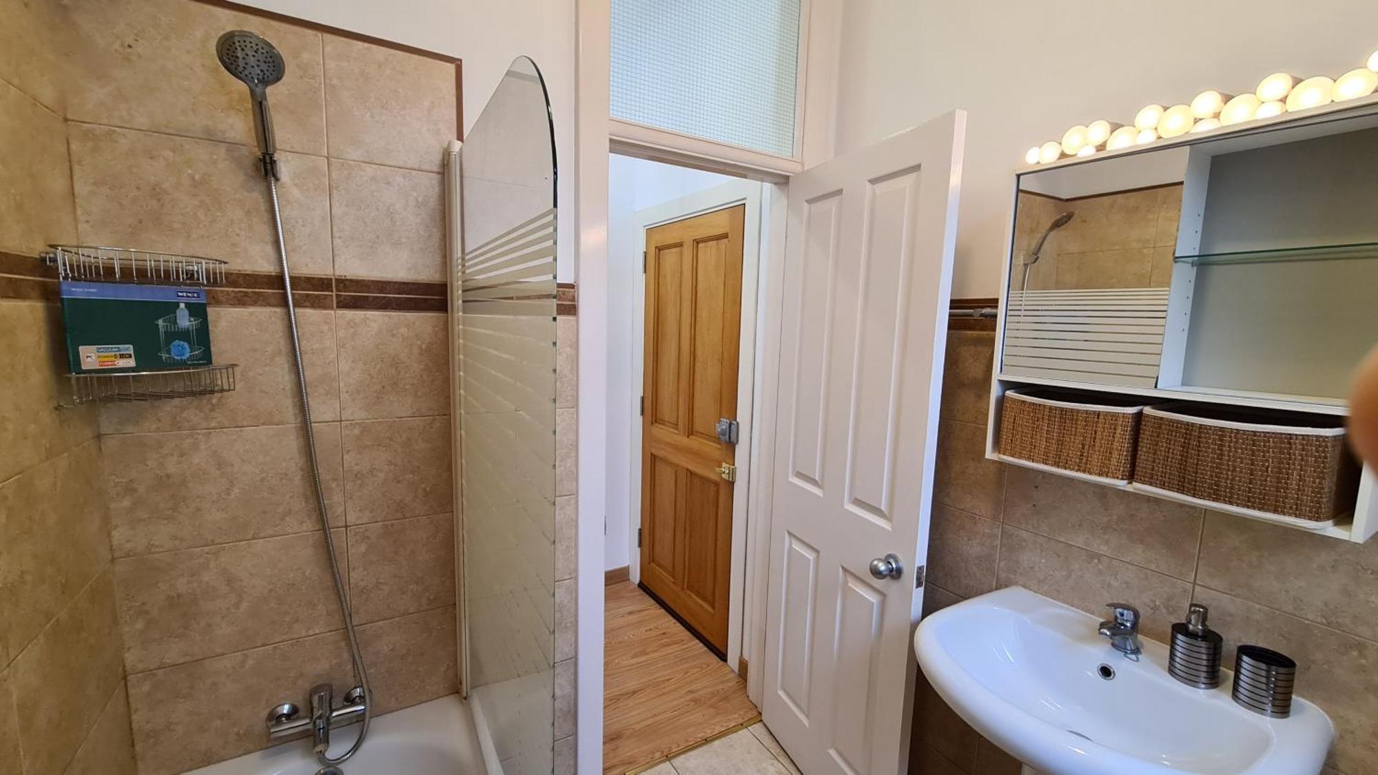 Gibraltar Town Centre Flat With Roof Terrace Leilighet Eksteriør bilde