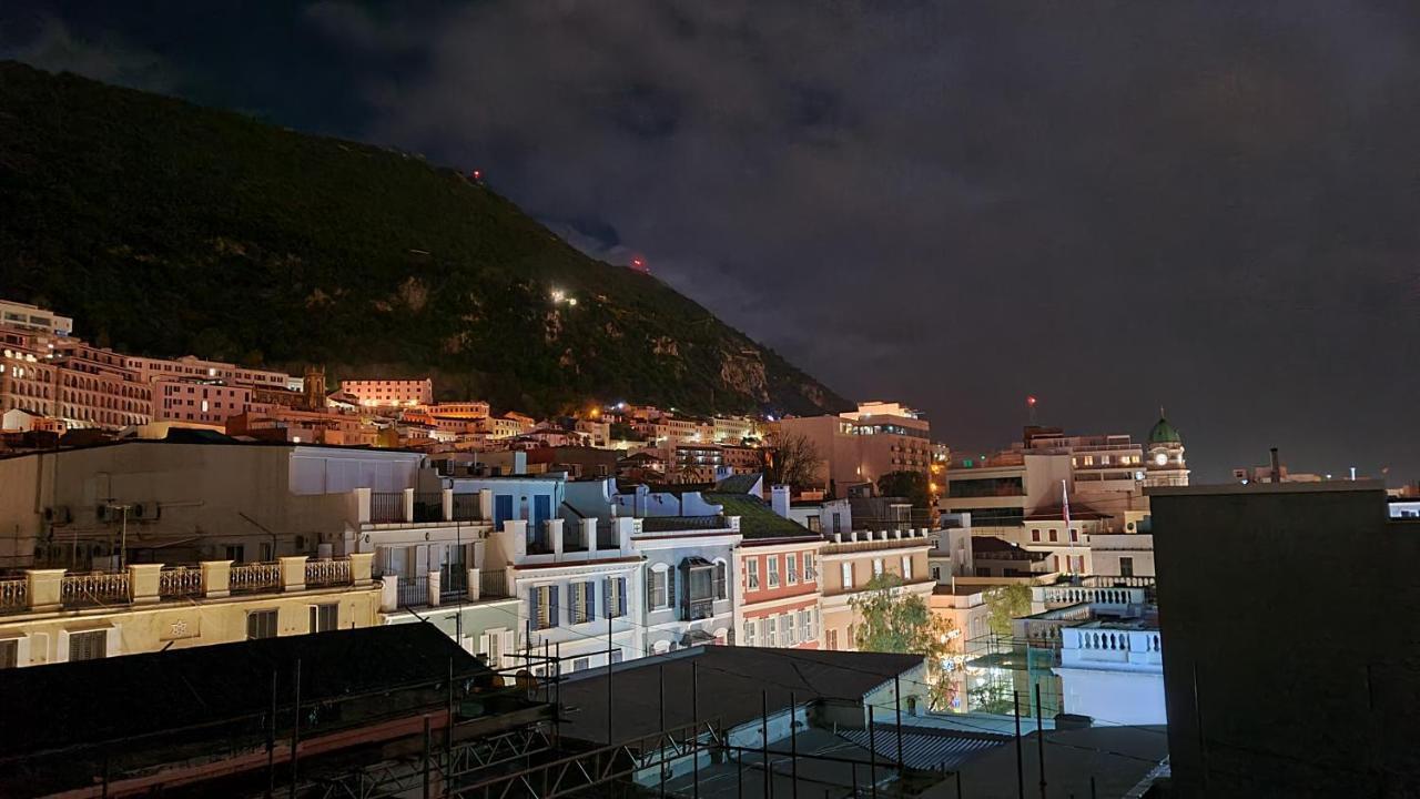 Gibraltar Town Centre Flat With Roof Terrace Leilighet Eksteriør bilde
